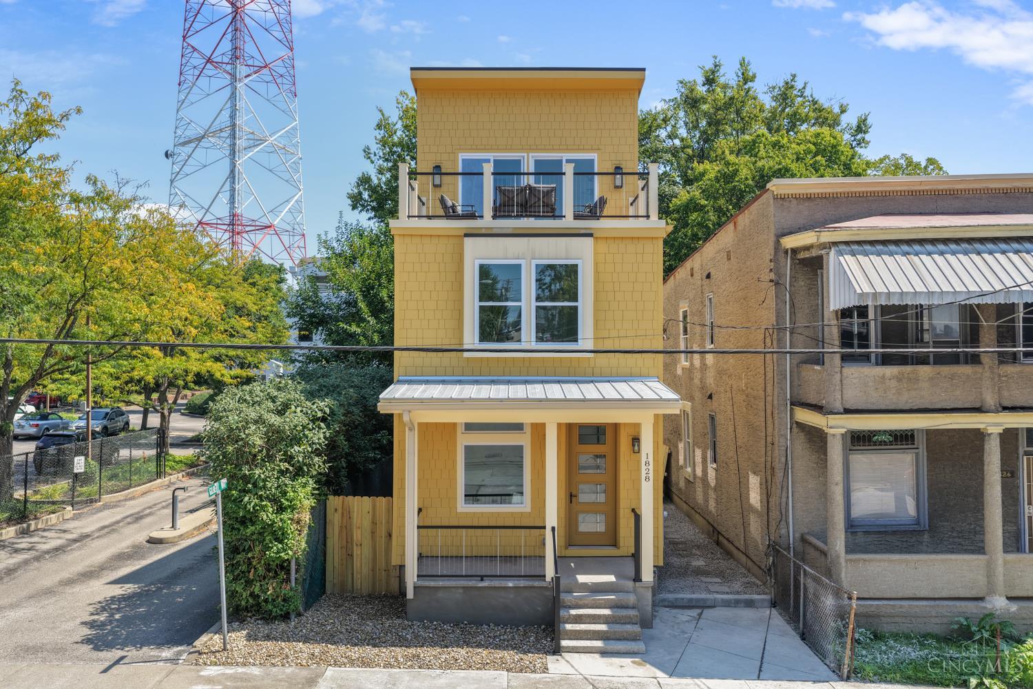 1828 Highland Avenue — photo
