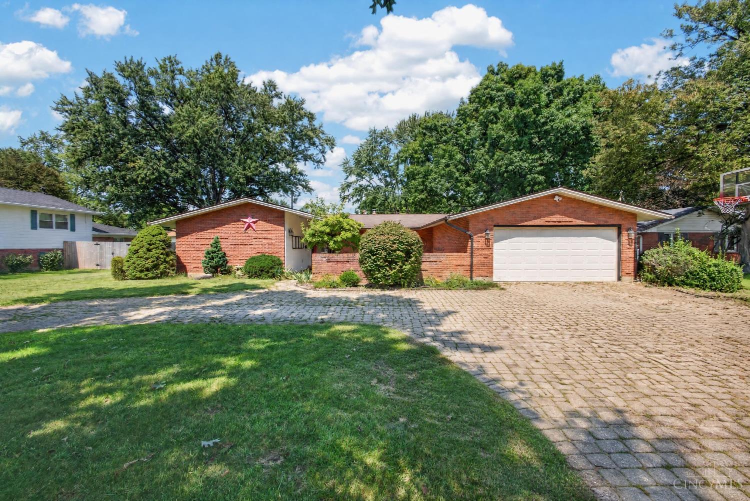 2317 E Rahn Road — photo