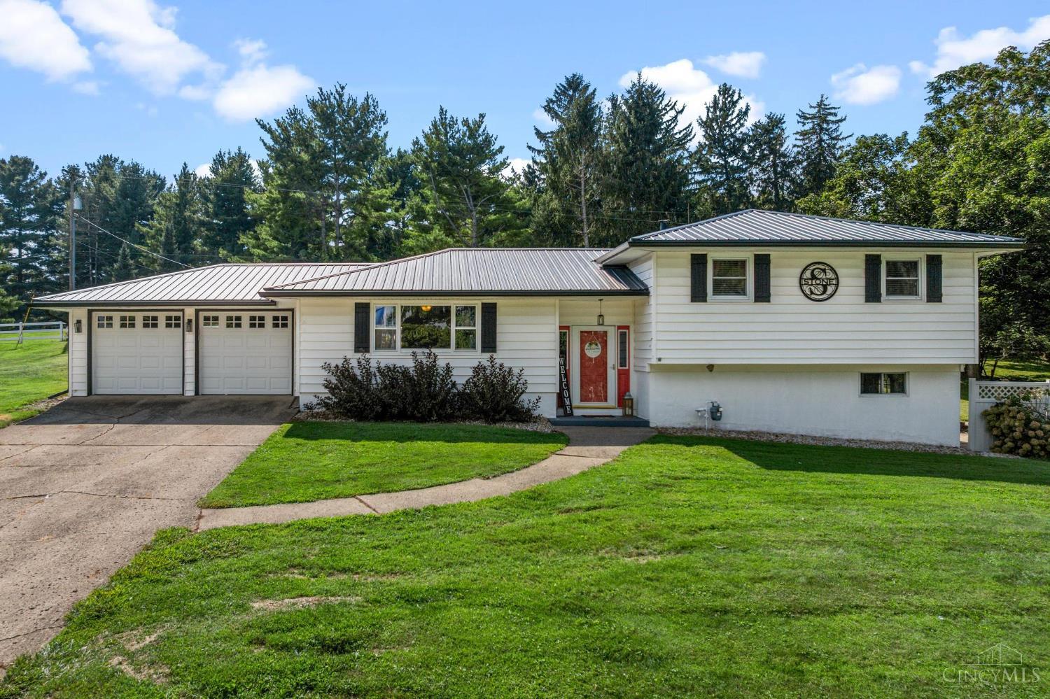 109 Elizabeth Drive — photo
