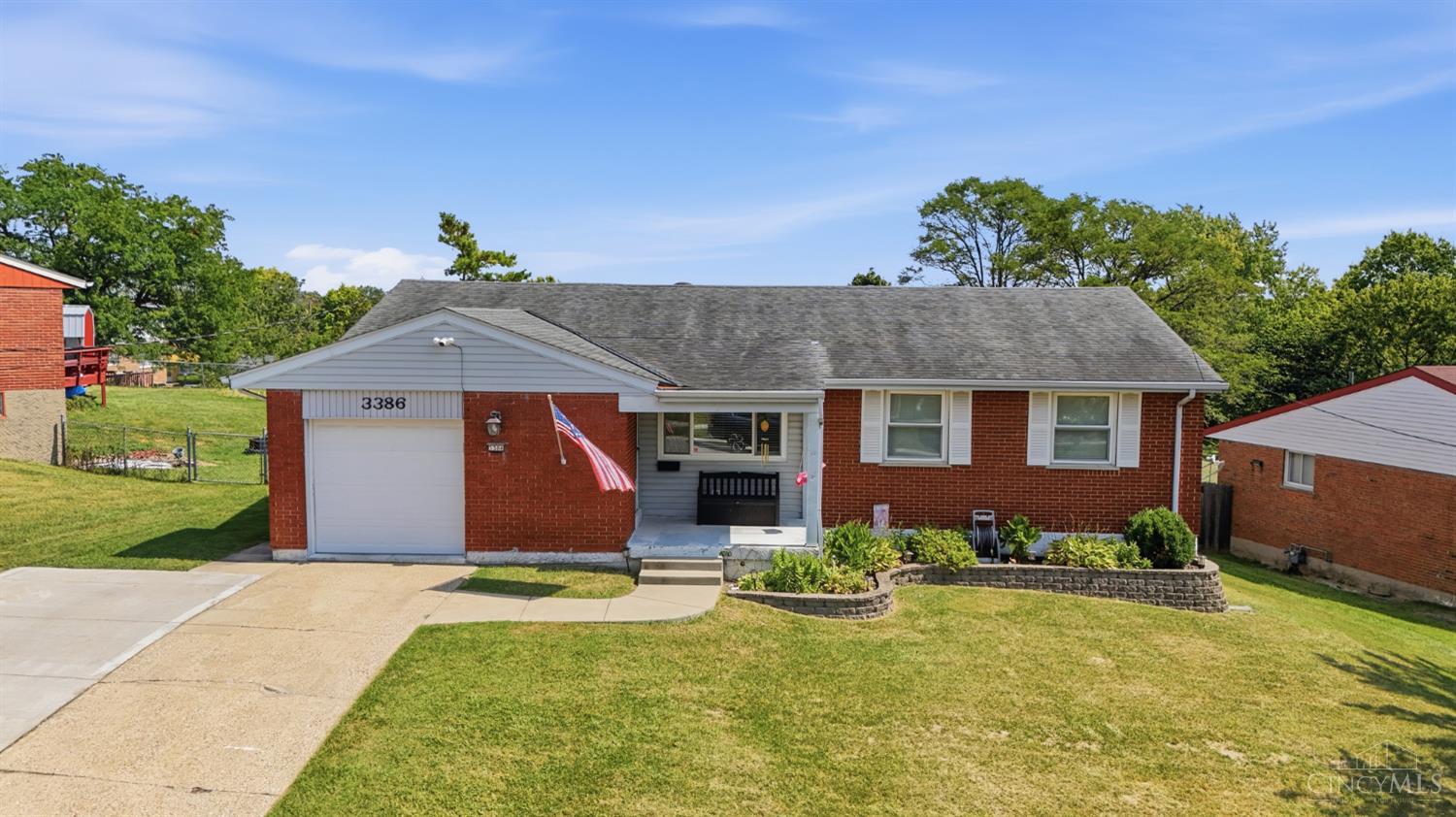 3386 Rodeo Court — photo