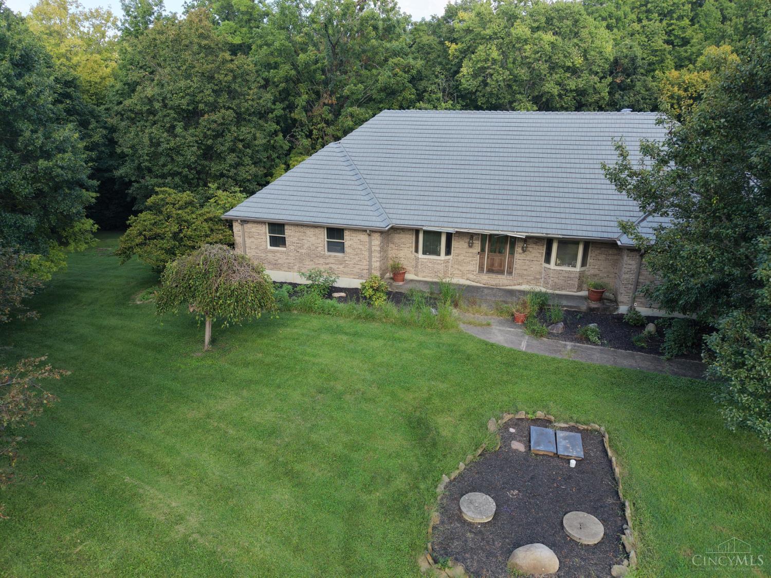 1520 Butler Warren Road — photo