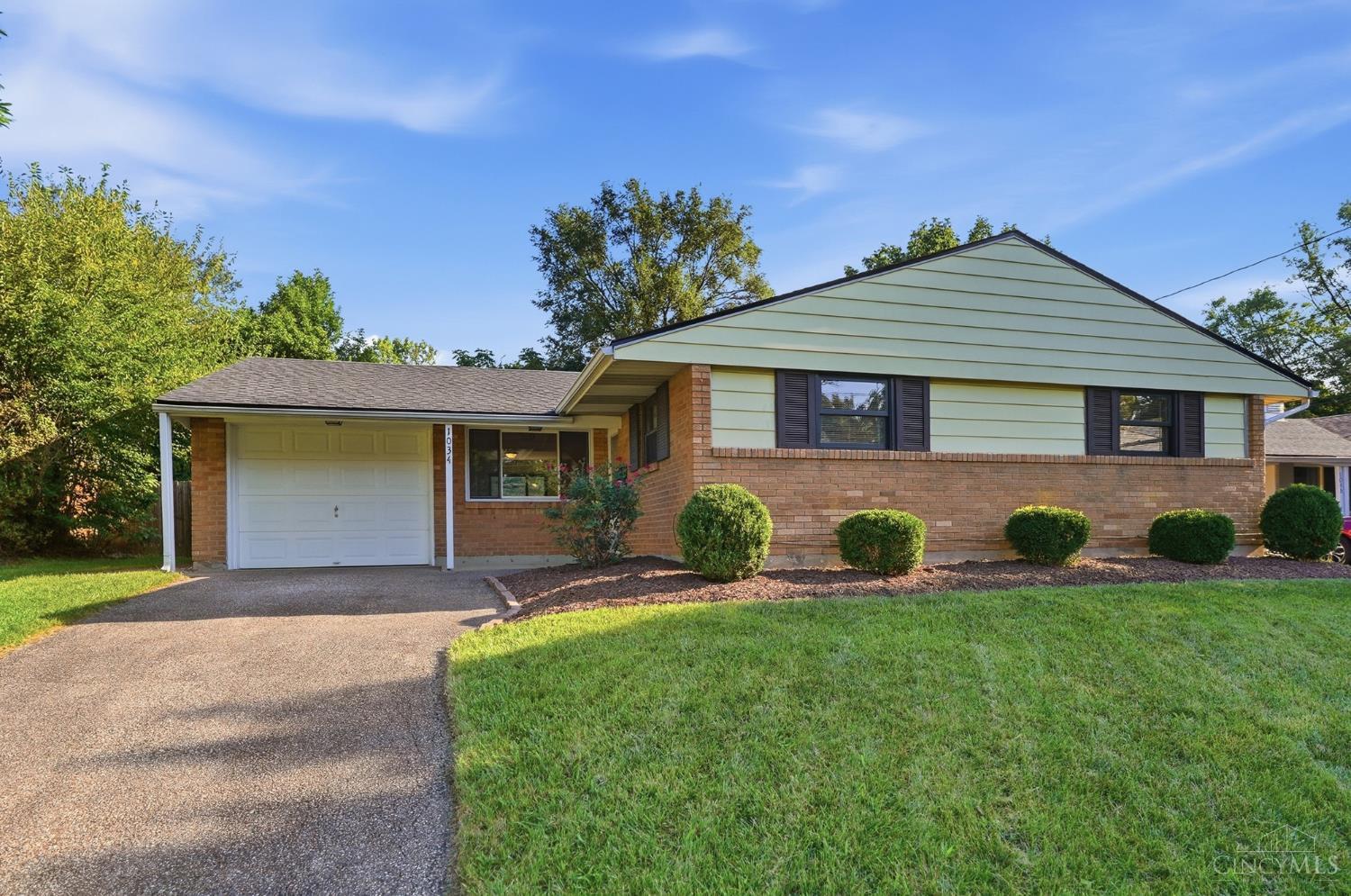 1034 Terrytown Court — photo