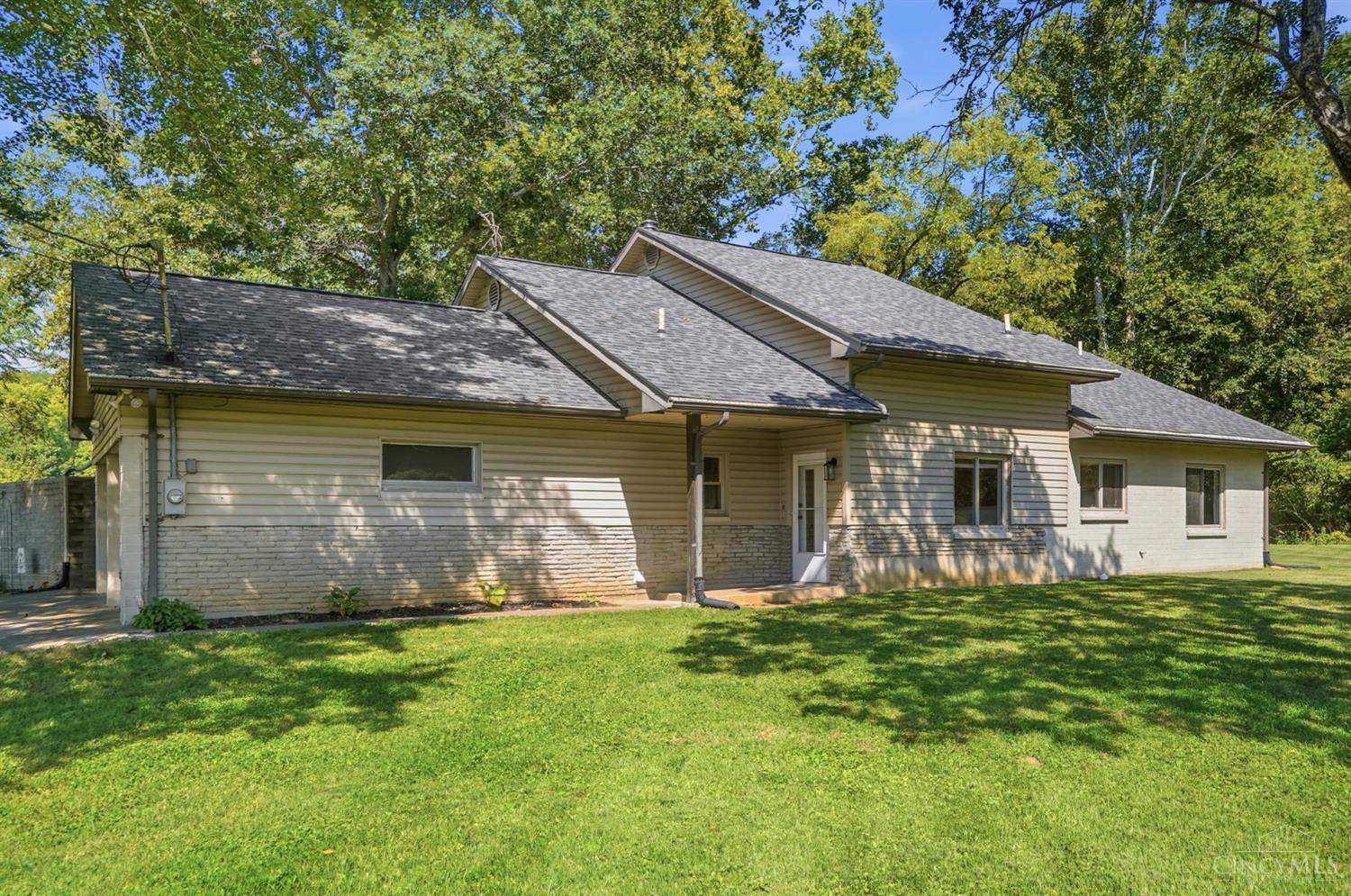 5219 Wolfpen Pleasant Hill Road — photo