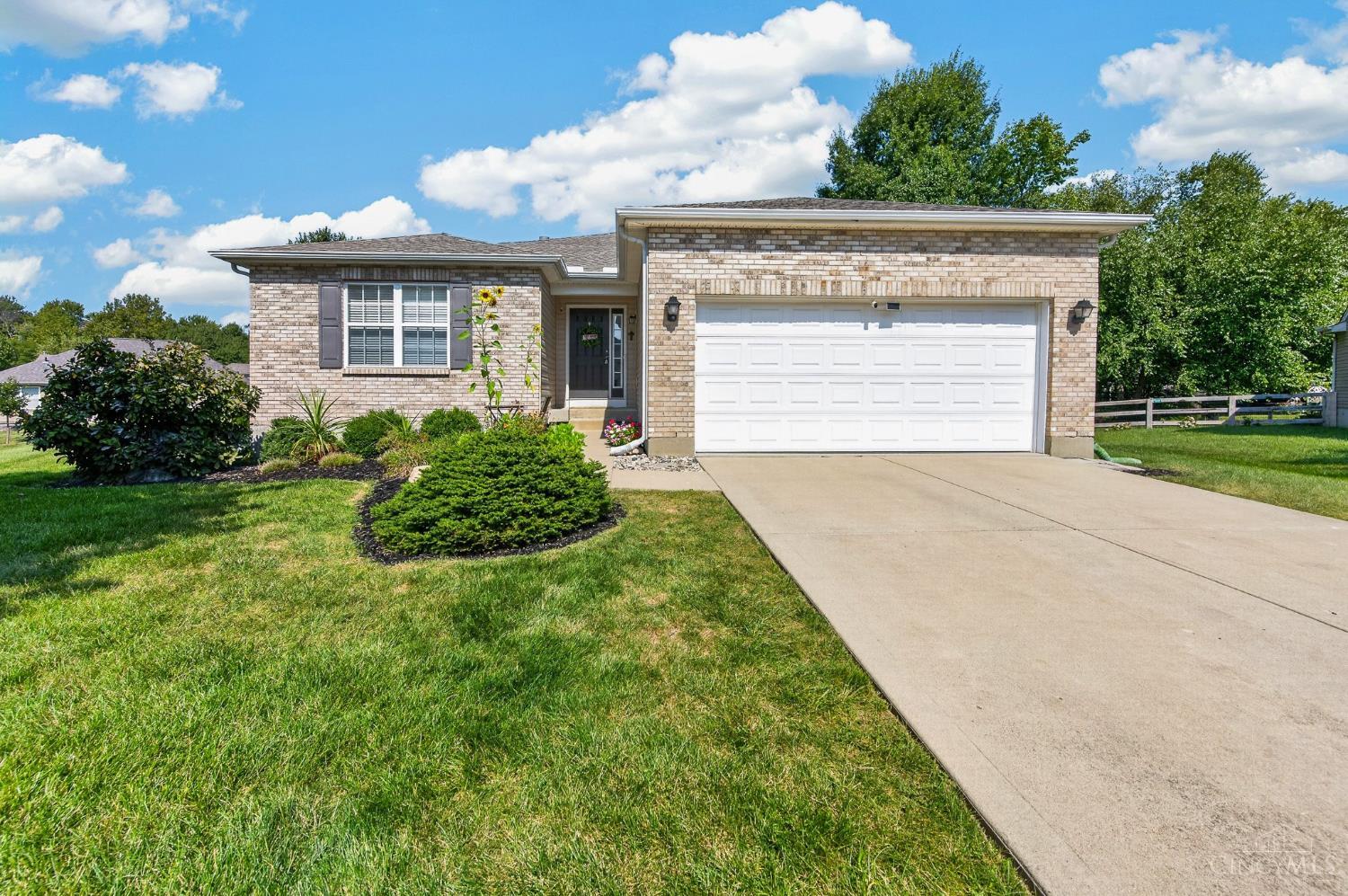 6263 Pine Cove — photo