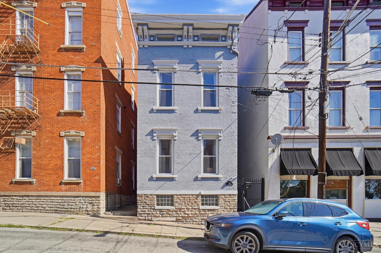 558 Milton Street — photo