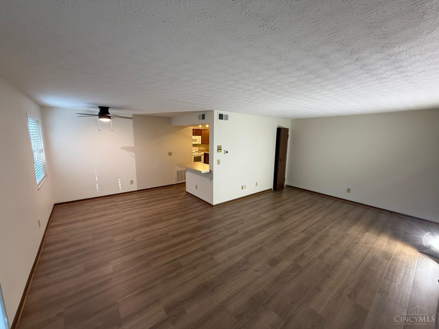6485 Cheviot Road, Cincinnati, OH 45247 — photo 3