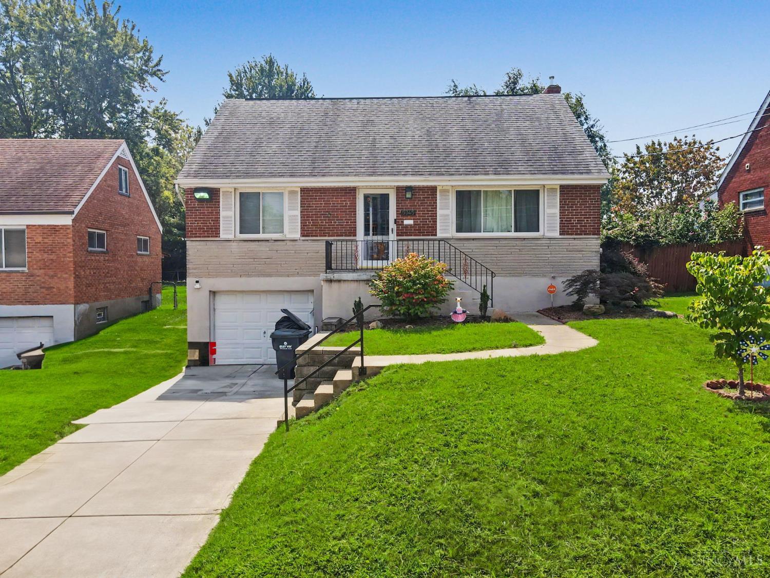 5345 Plumridge Drive — photo