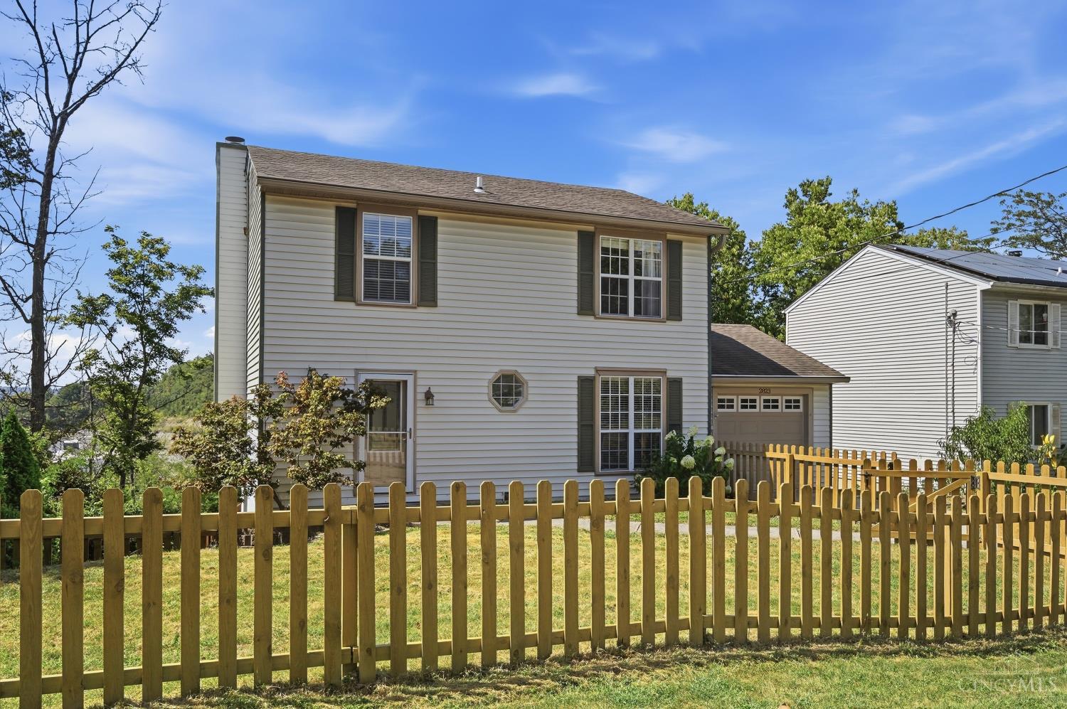 2823 Keystone Drive, Cincinnati, OH 45230 — photo 2