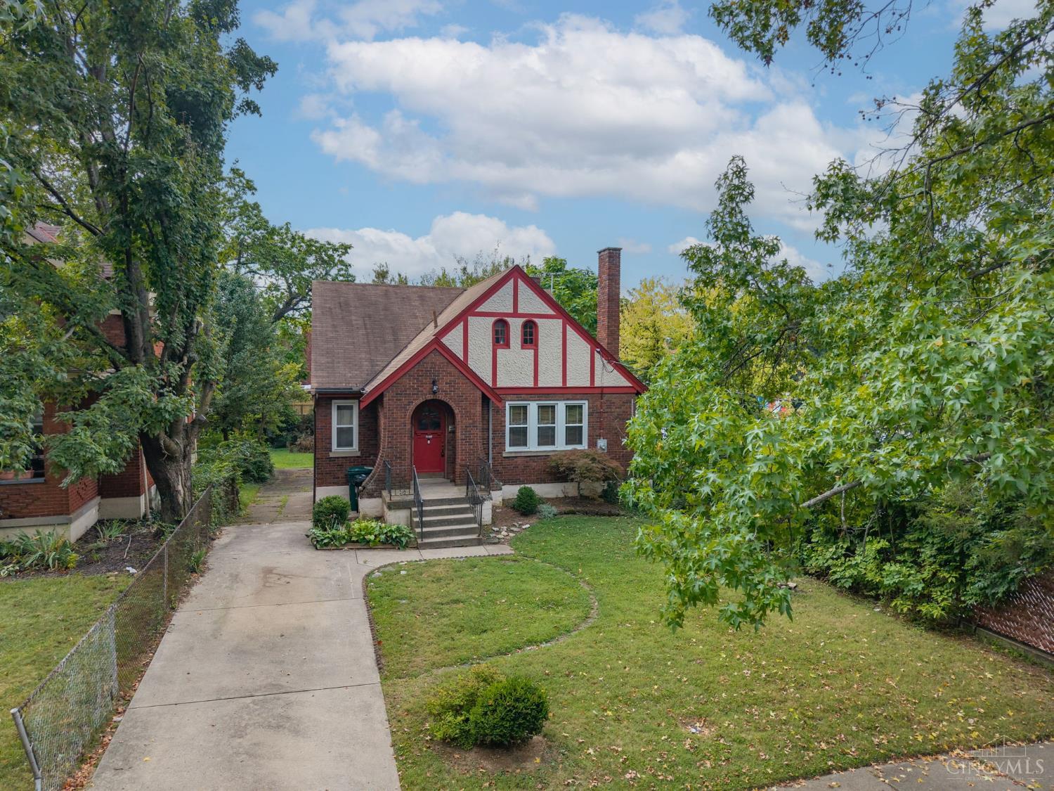 3011 Montclair Avenue, Cincinnati, OH 45211 — photo 3