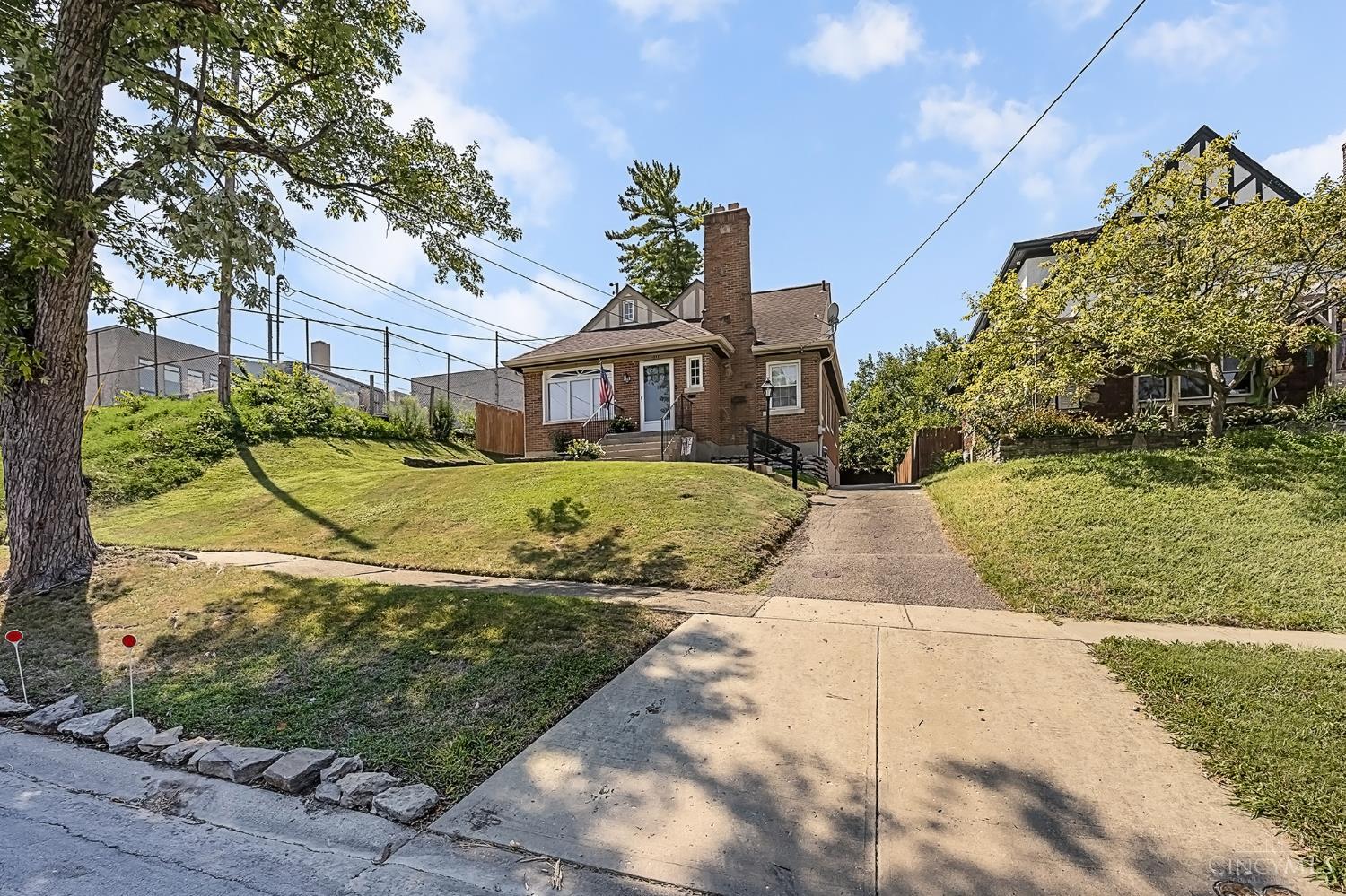 3333 Meyer Place, Cincinnati, OH 45211 — photo 3