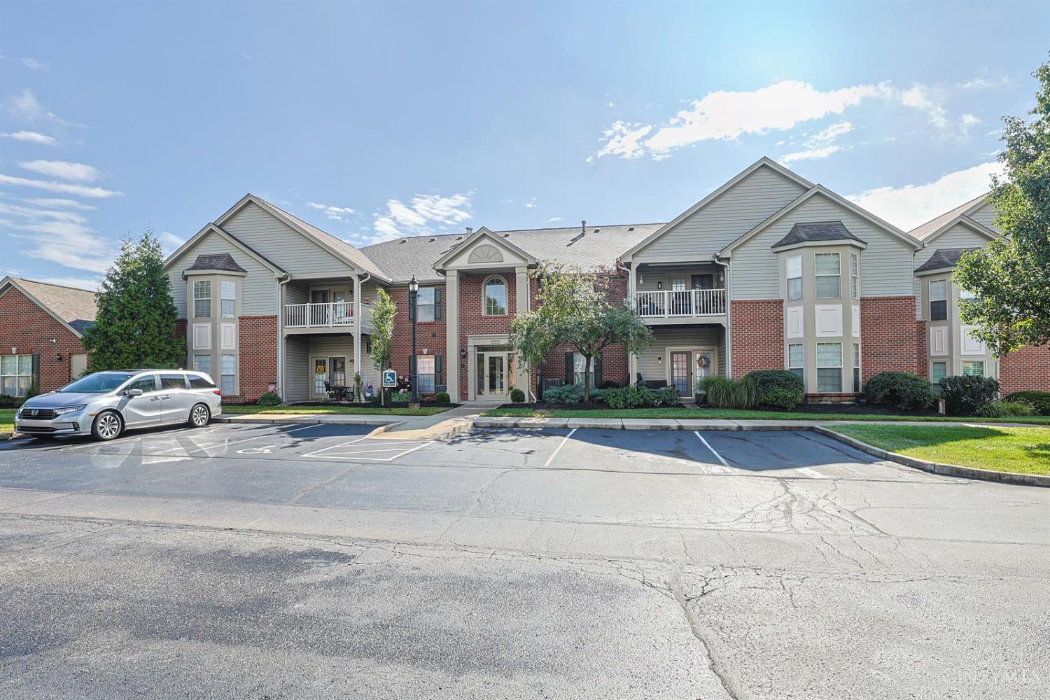 8002 Pinnacle Point Drive — photo