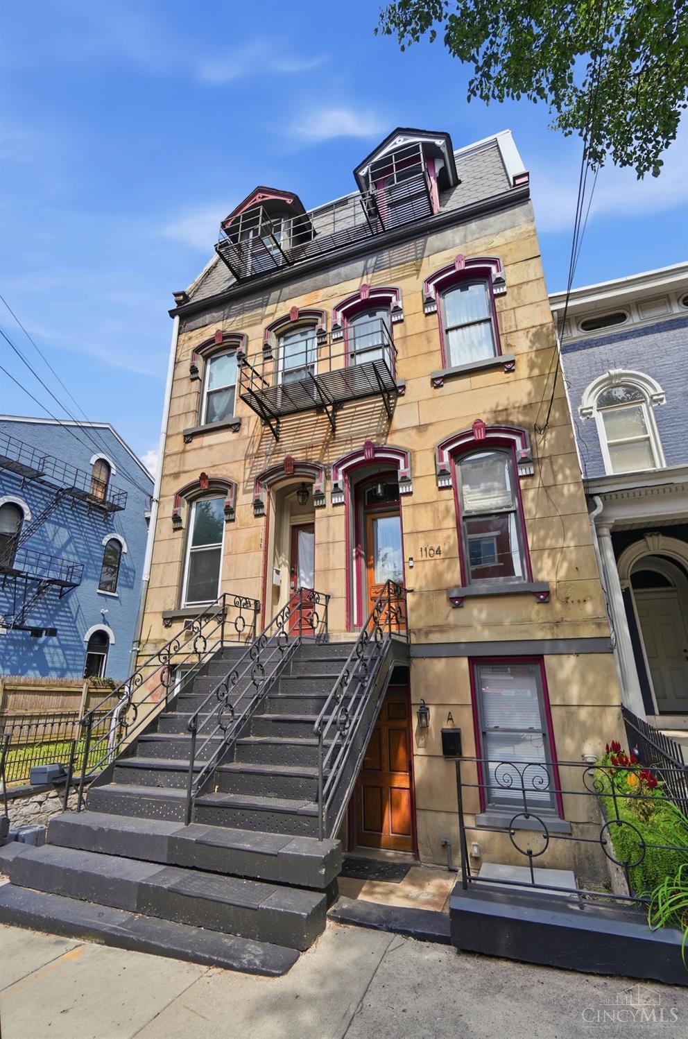 1104 Dayton Street — photo