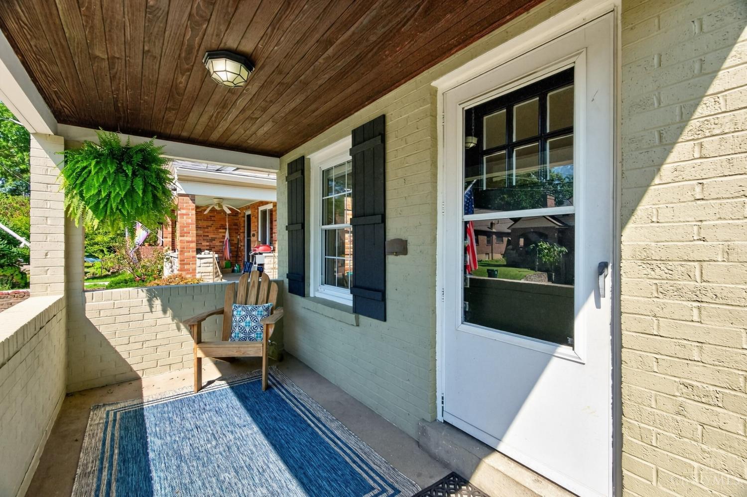 3322 Maplecrest Place, Cincinnati, OH 45209 — photo 3