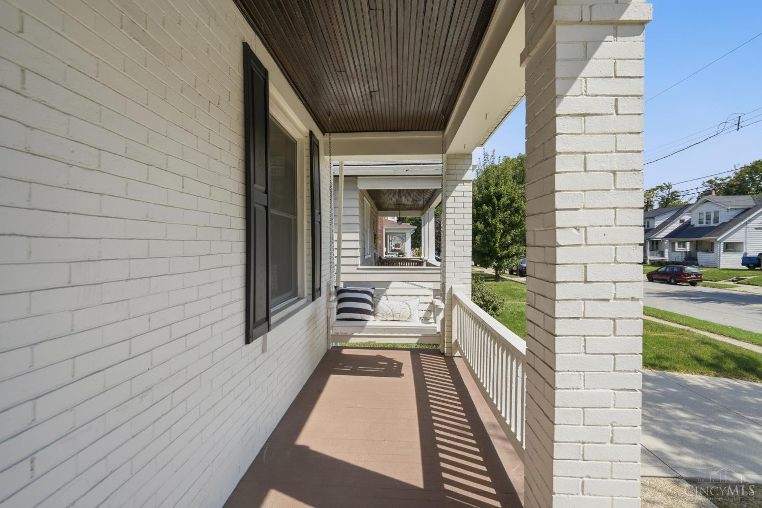2742 Markbreit Avenue, Cincinnati, OH 45209 — photo 2