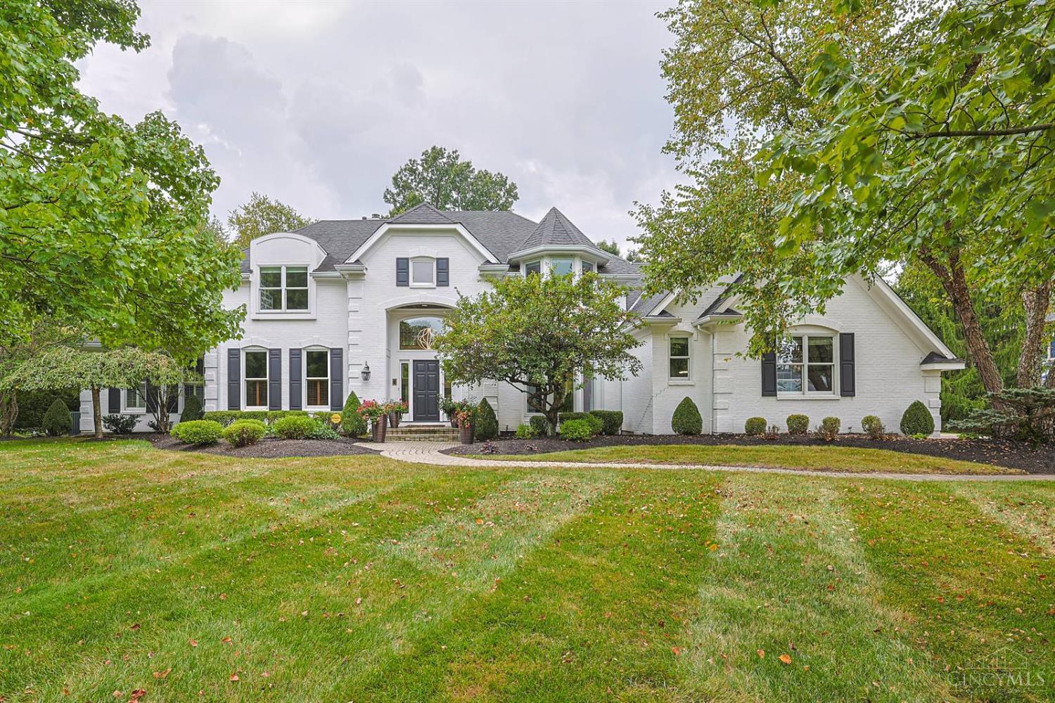 7675 Foxgate Lane — photo