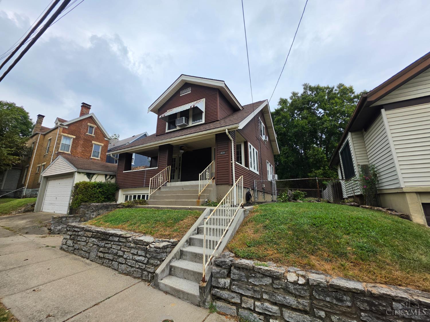 1614 Springlawn Avenue — photo