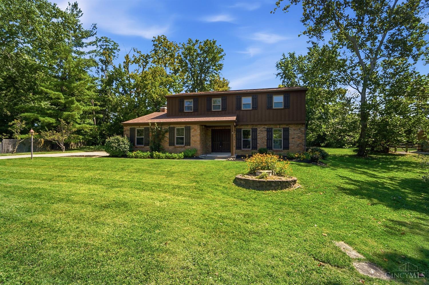 1212 Eagle Ridge Drive — photo