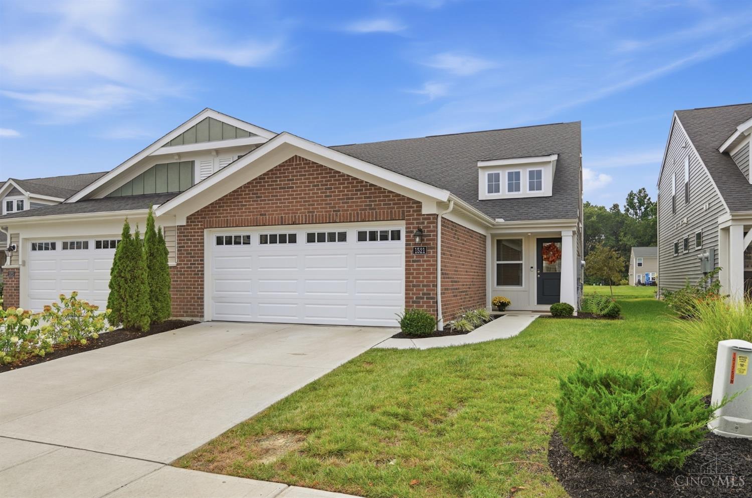 1521 Summerview Lane — photo
