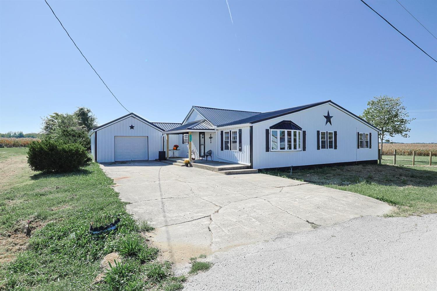 1406 Rosehill Road — photo