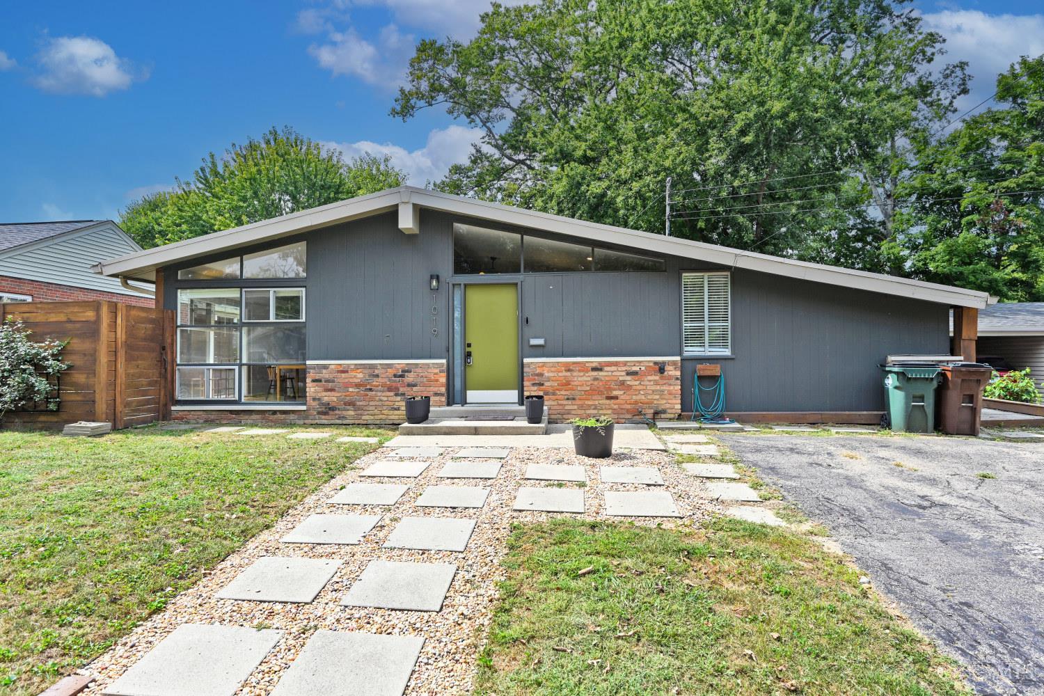 1019 Rosetree Lane — photo