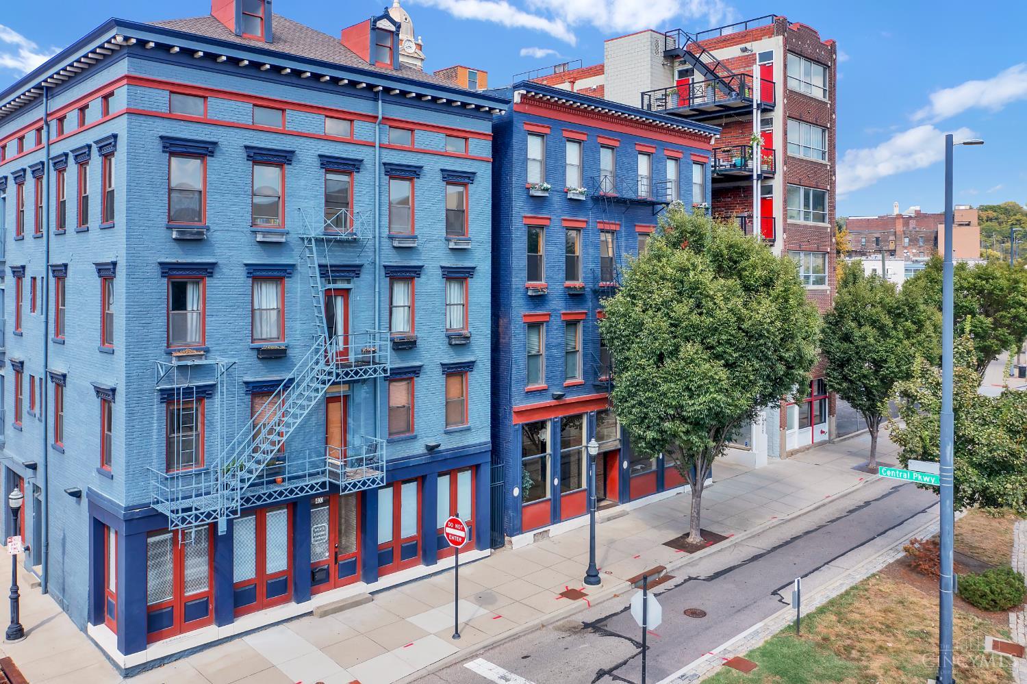 404 Reading Road — photo