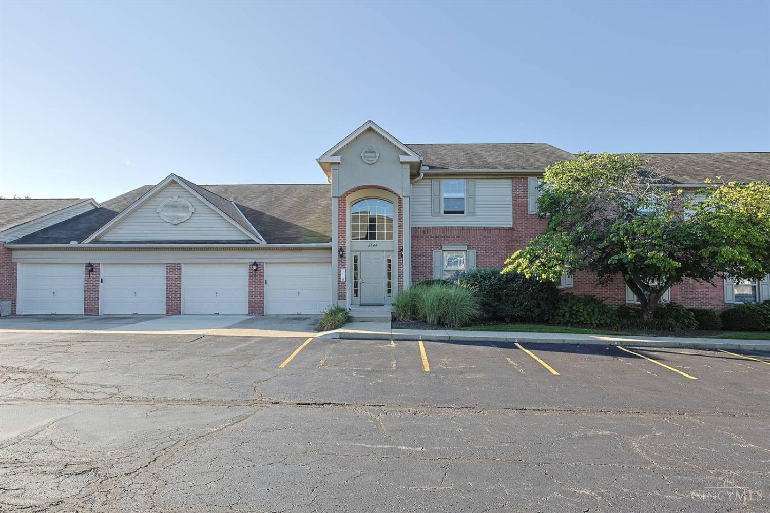 5344 Meadow Walk Lane — photo