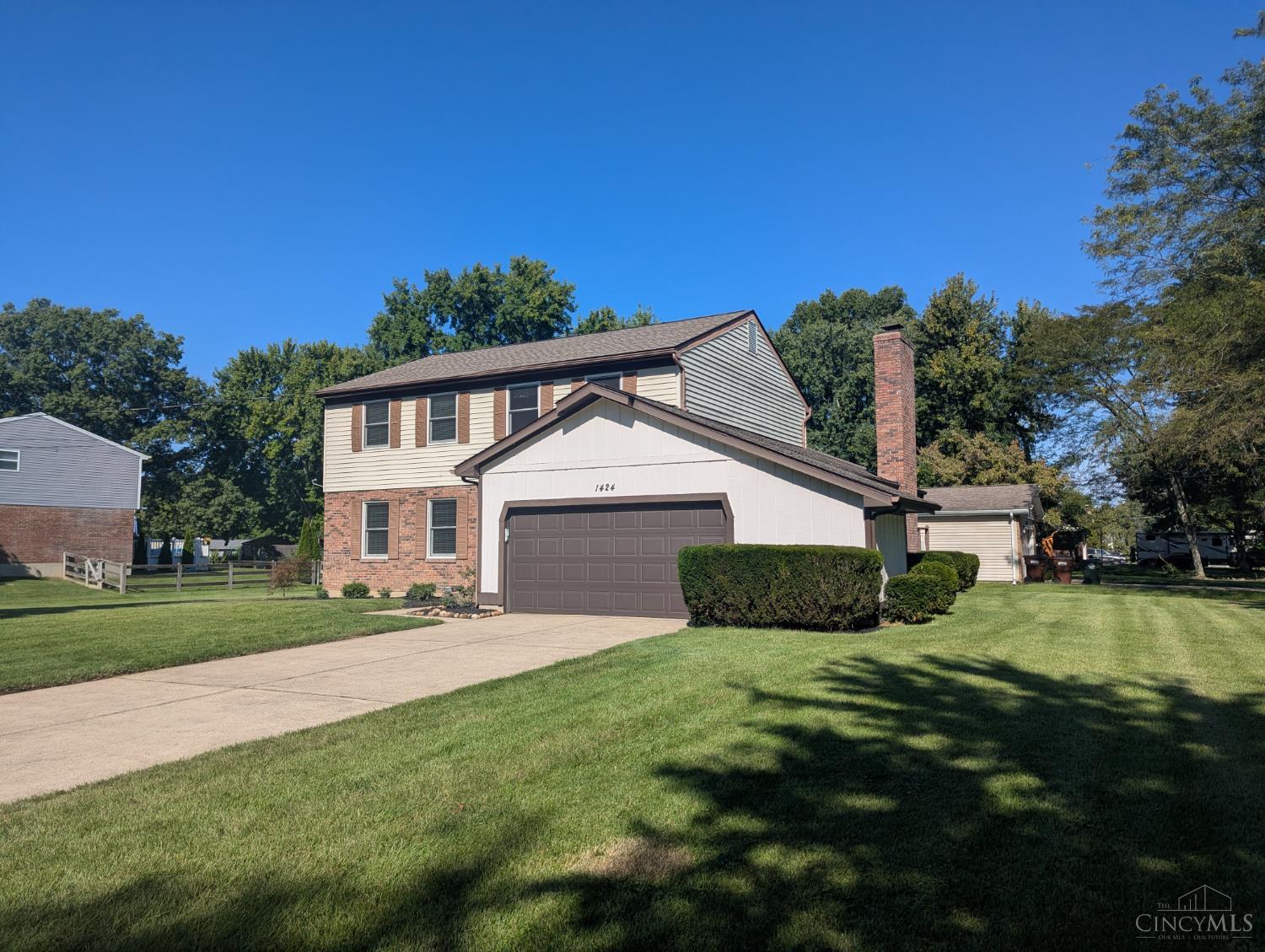 1424 Finch Lane — photo