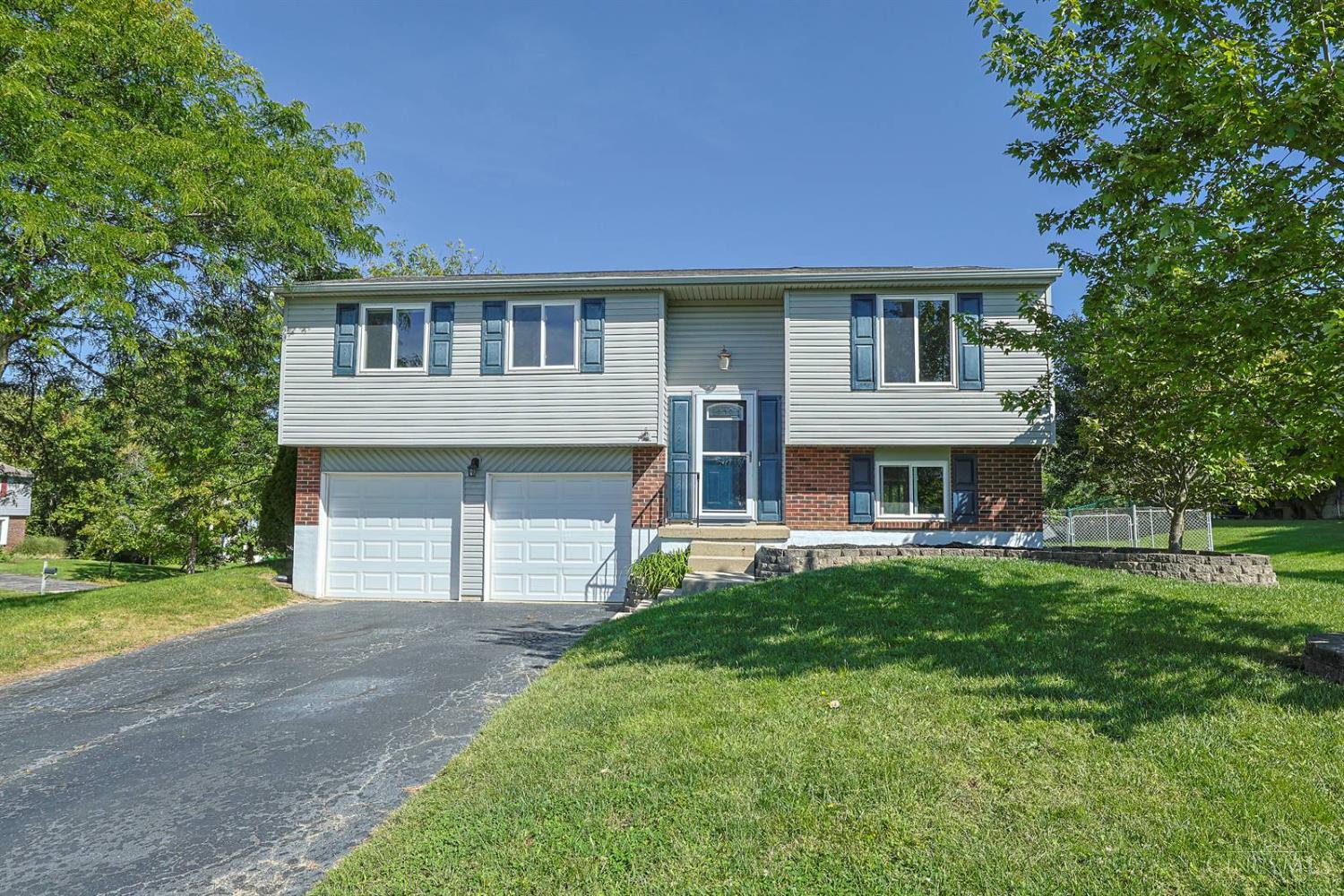 1403 Moondust Court — photo