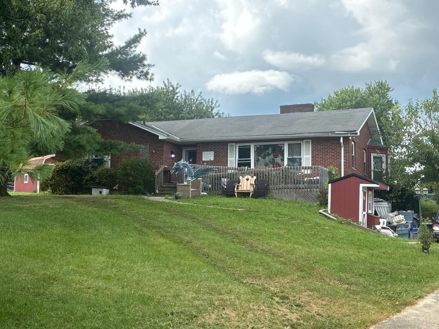 790 Hamilton New London Road — photo