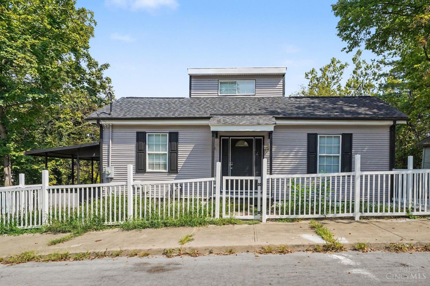 2712 Morrow Place — photo