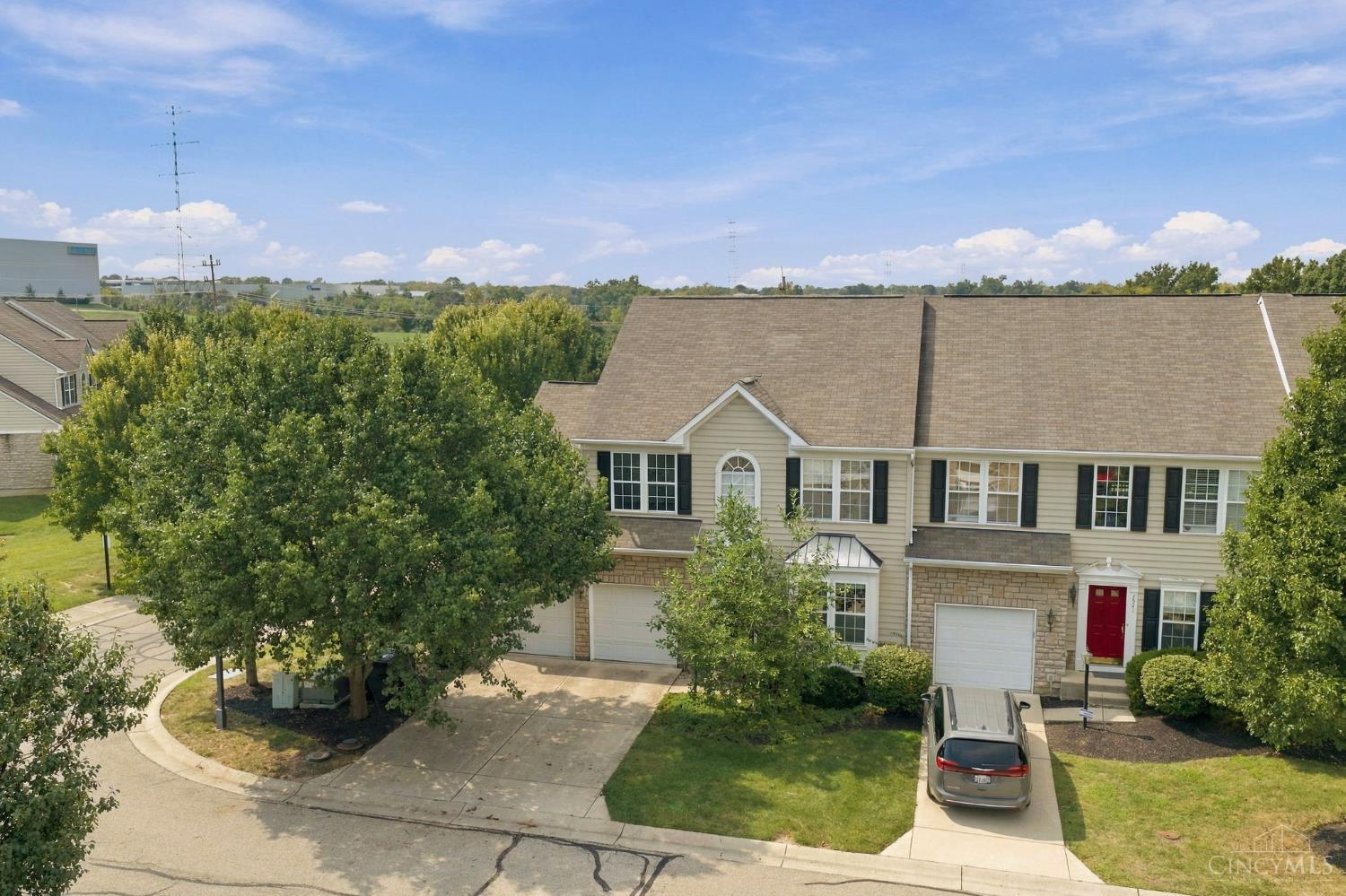 7515 Ribbon Falls Lane — photo