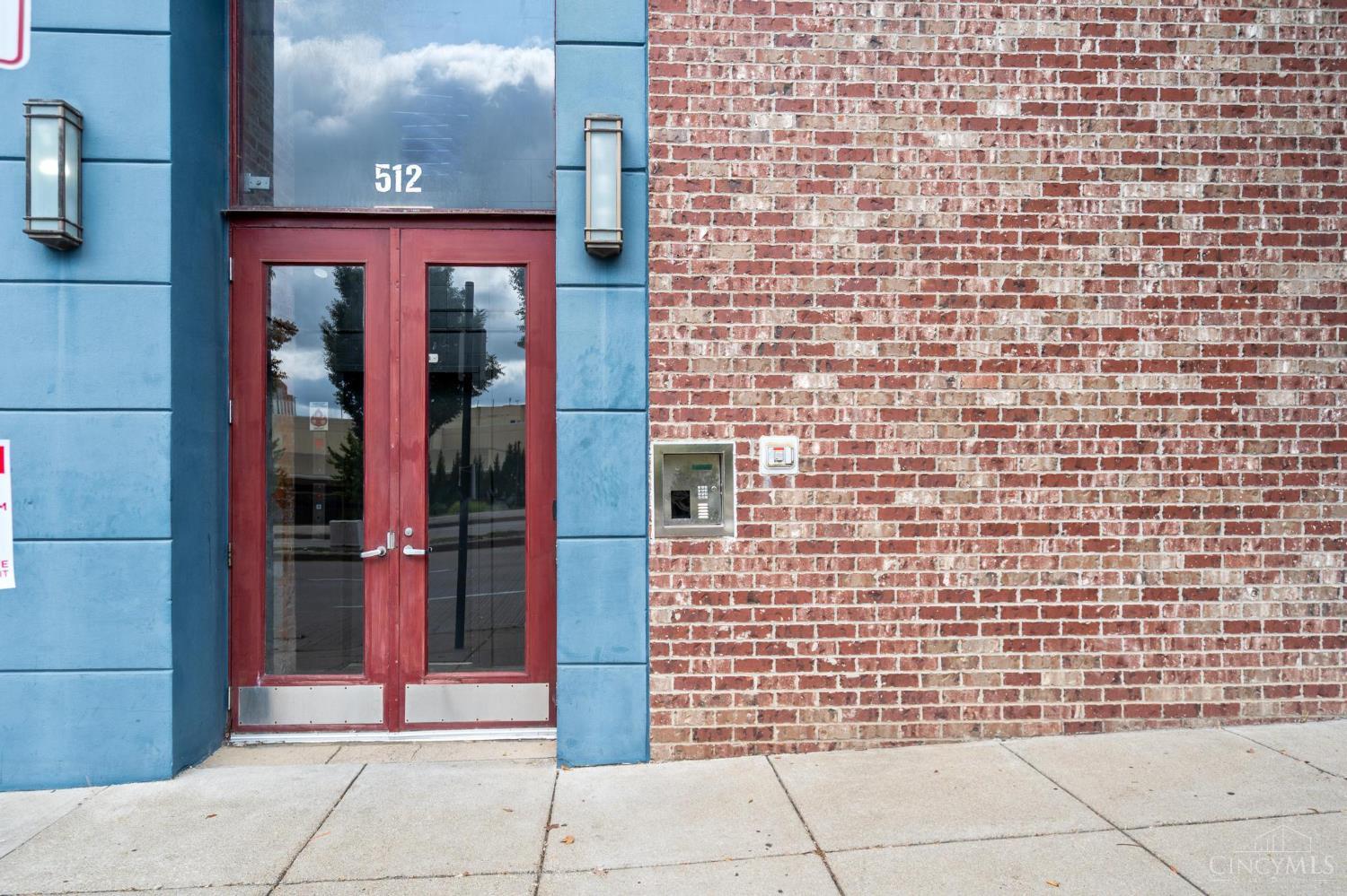 512 Reading Road, Cincinnati, OH 45202 — photo 2