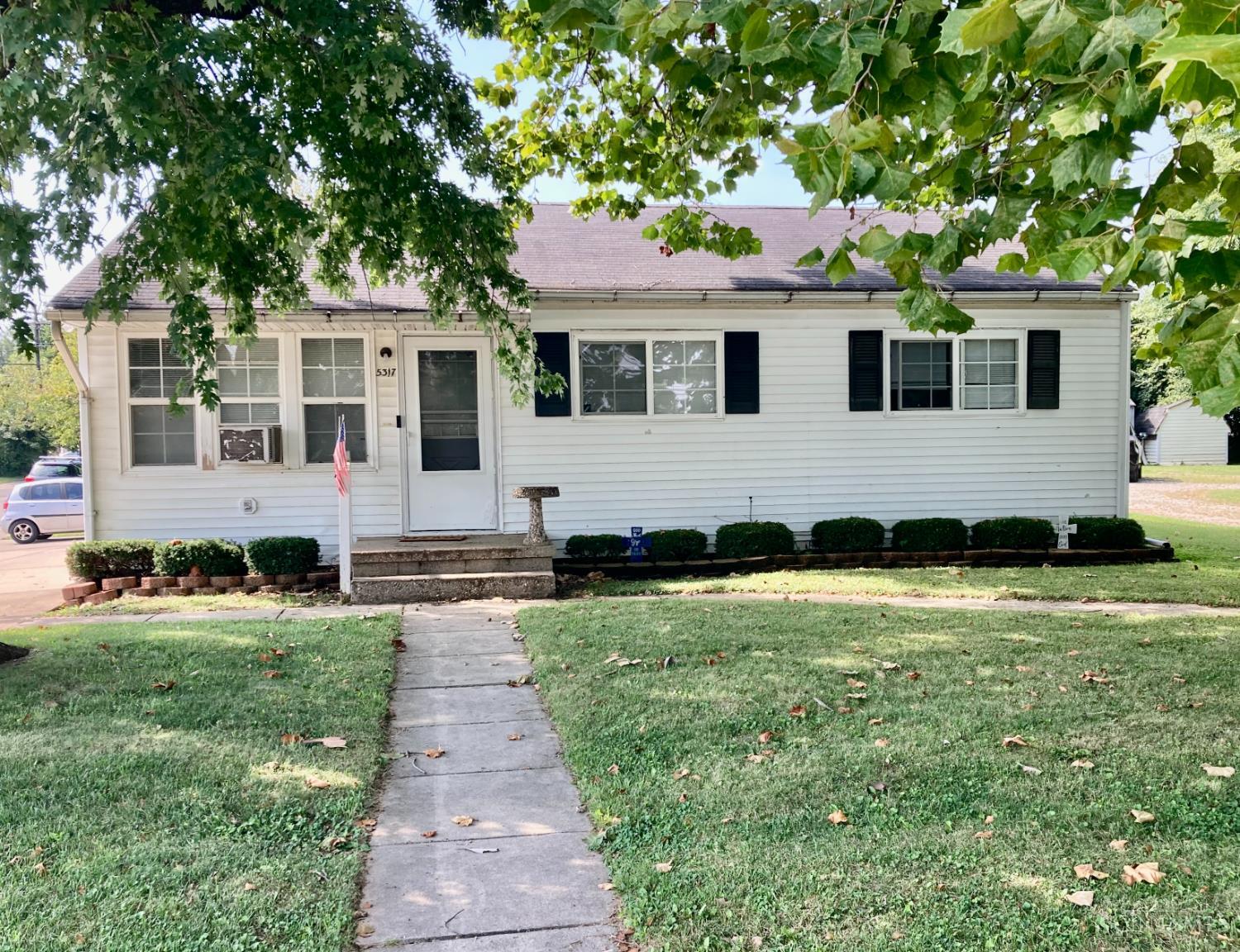 5317 College Corner Pike — photo