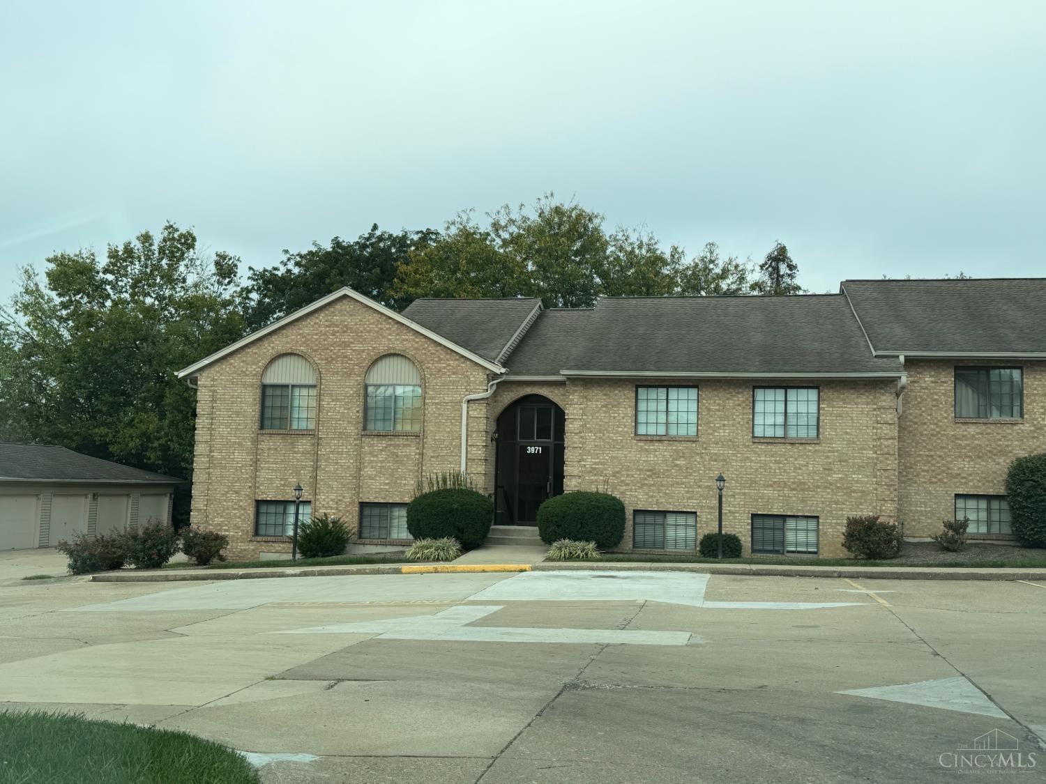 3971 School Section Road, Cincinnati, OH 45211 — photo 2