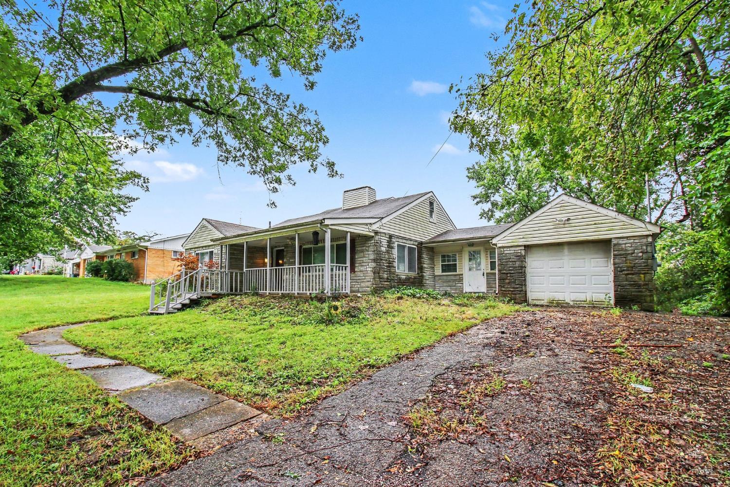 7723 West Chester Road — photo