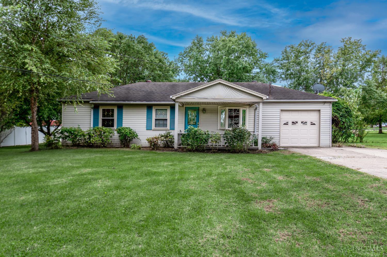8041 West Chester Road — photo