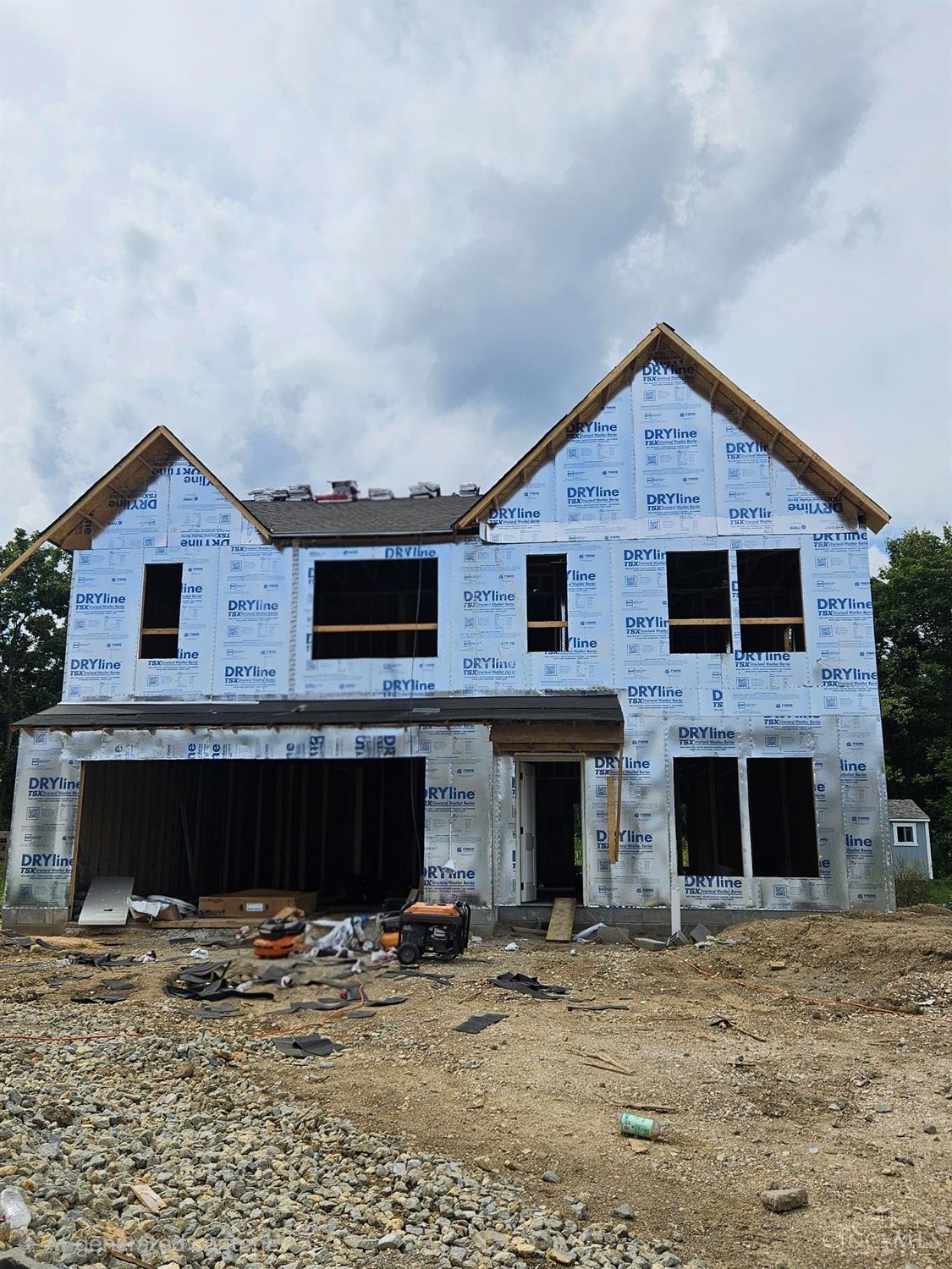 704 Deerhurst Drive — photo