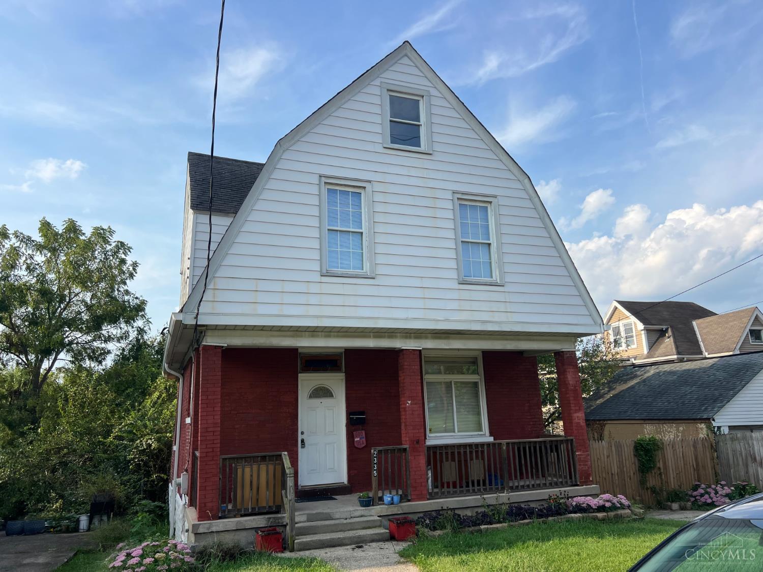 2335 Harper Avenue — photo