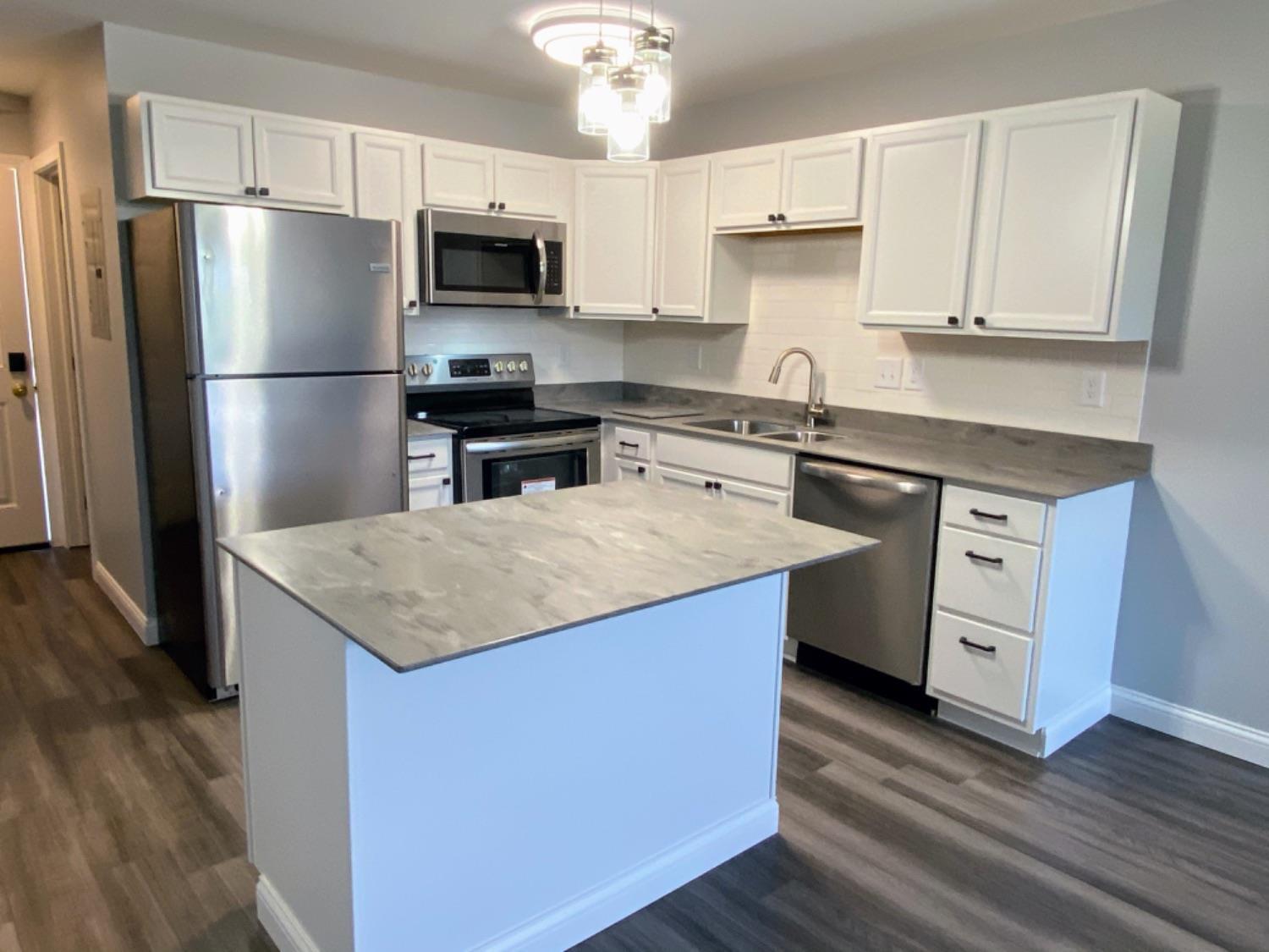 5025 Barrow Avenue, Cincinnati, OH 45209 — photo 3