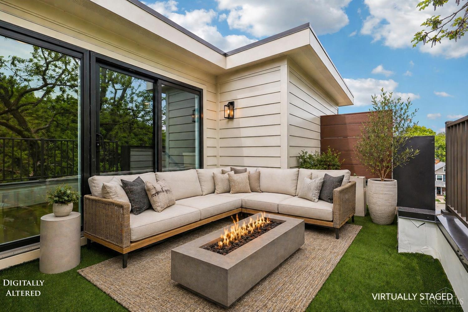 3906 Edwards Road, Cincinnati, OH 45209 — photo 3