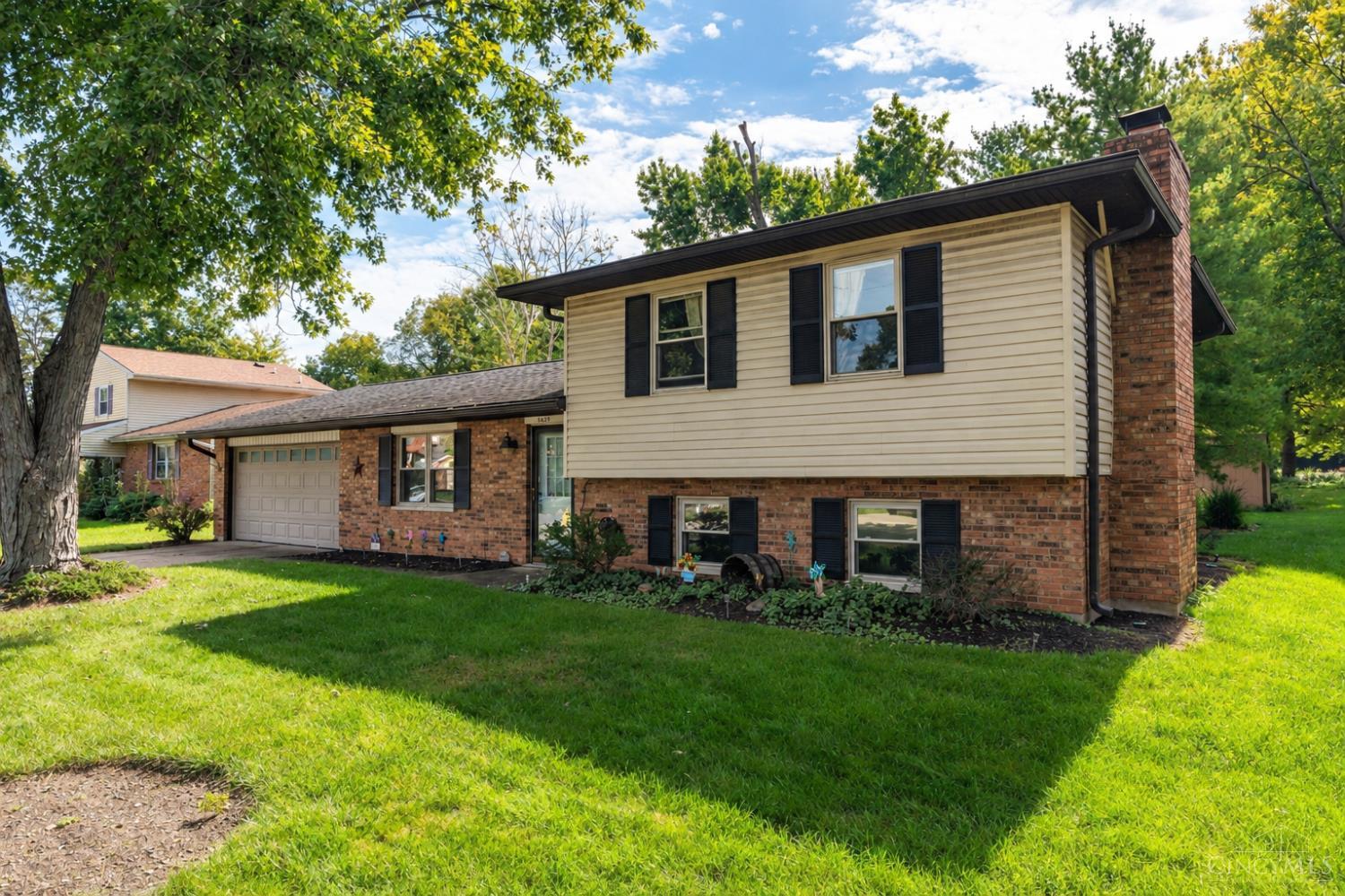 5625 Lake Michigan Drive — photo