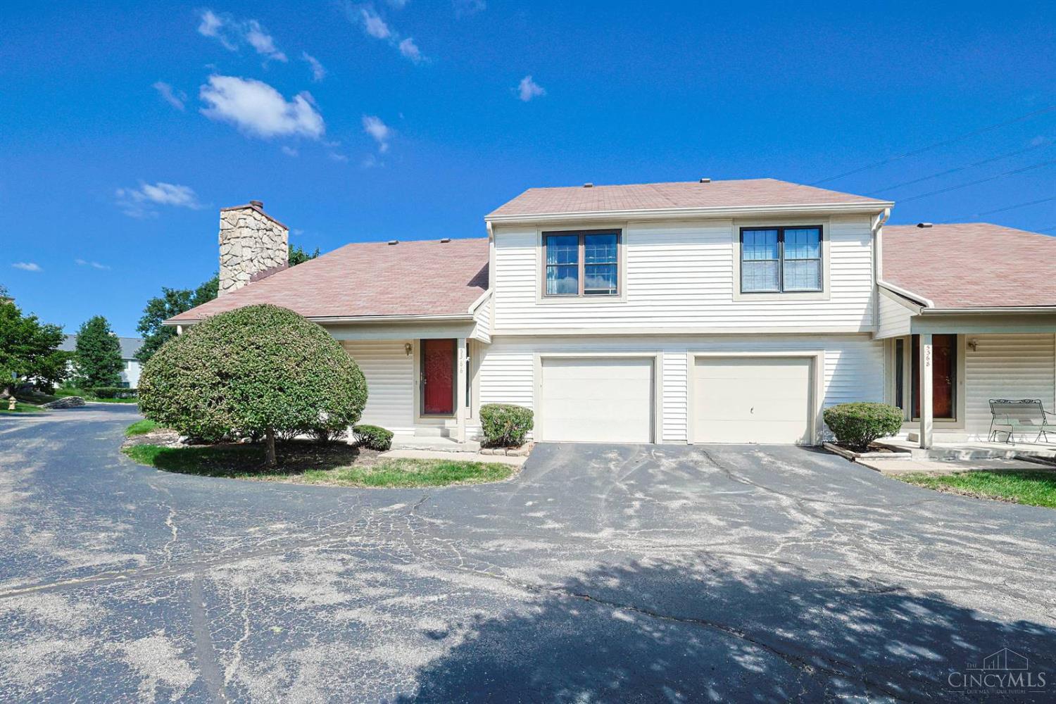 5366 Dogwood Circle S — photo