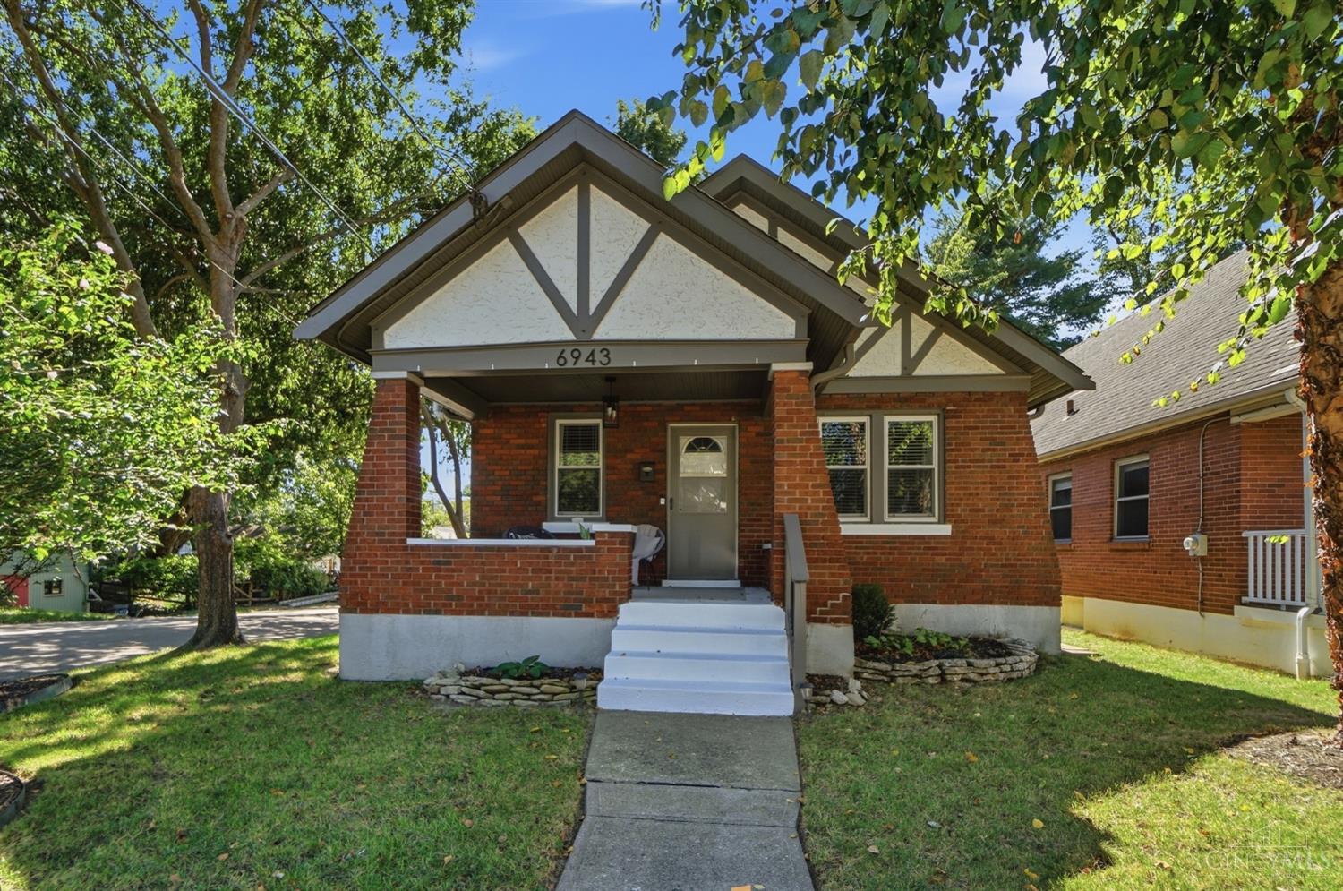 6943 Palmetto Street — photo
