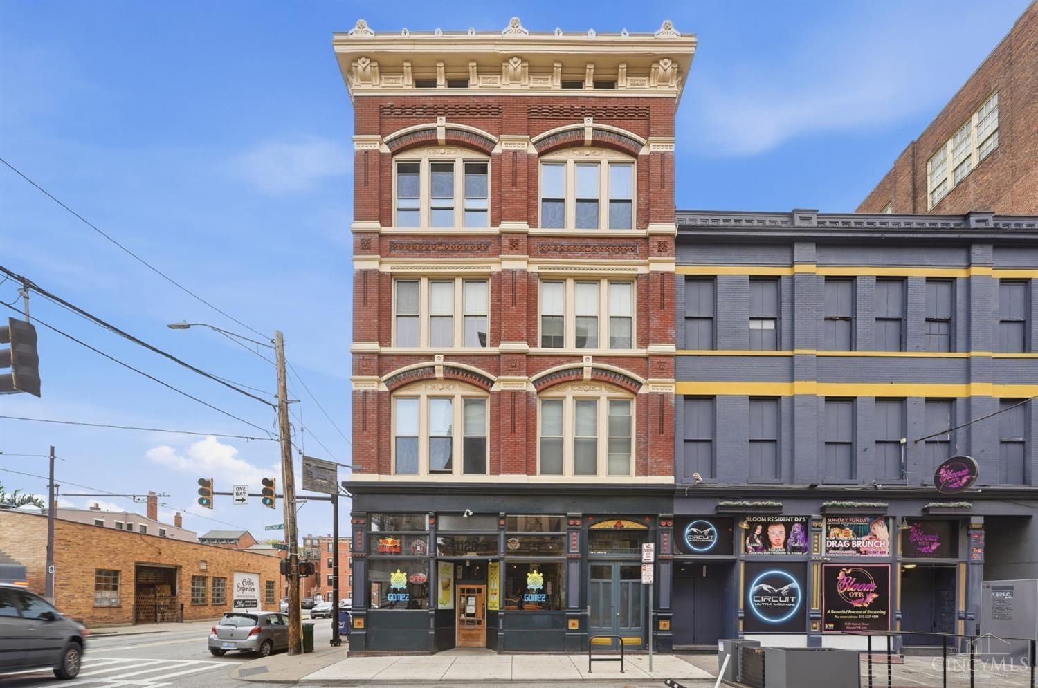 1126 Walnut Street — photo