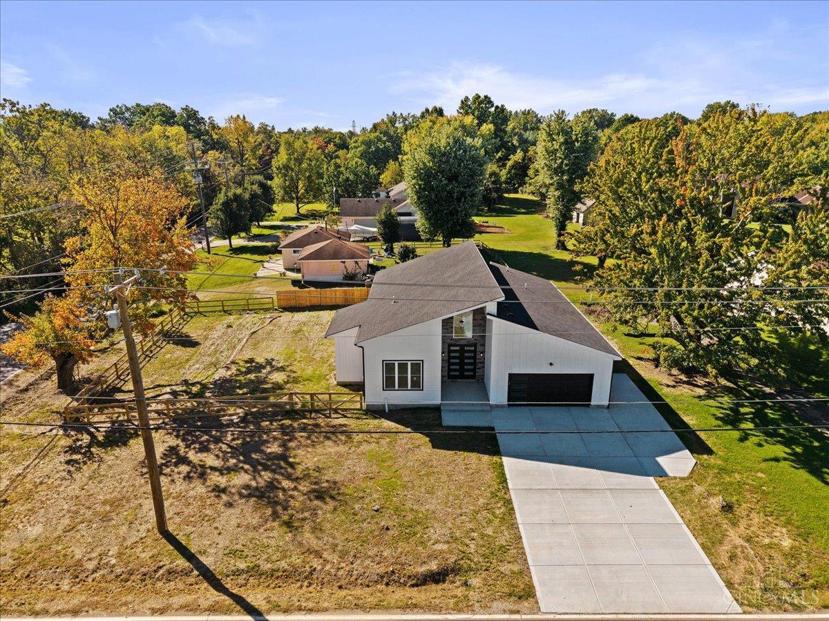 8391 Dimmick Road — photo