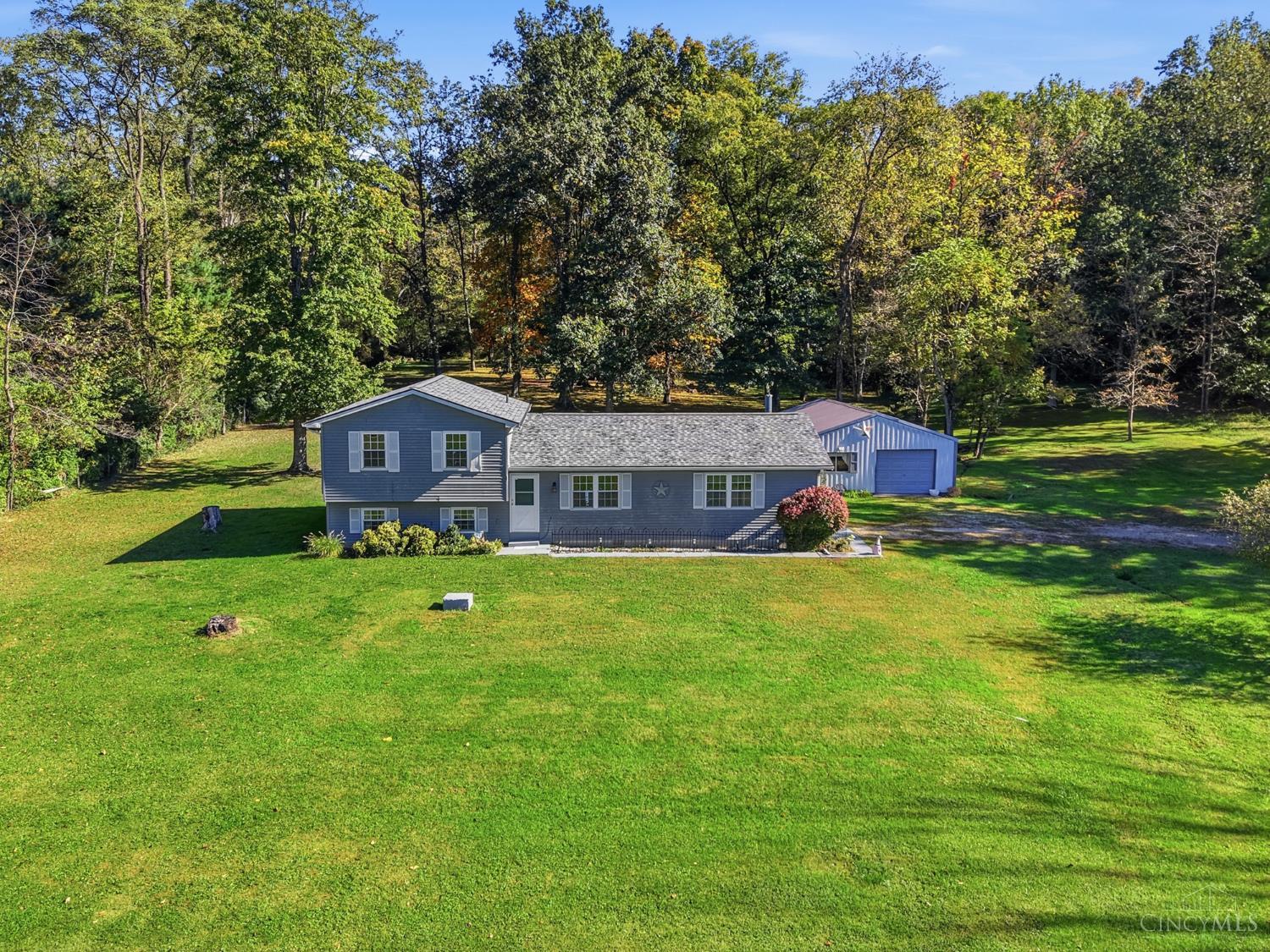575 Reeder Road — photo