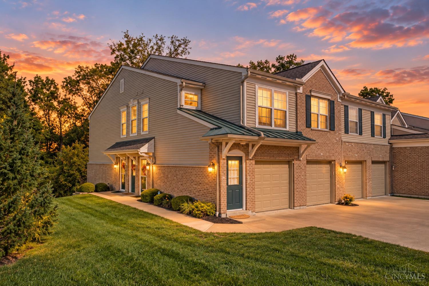 1302 Twin Spires Drive — photo
