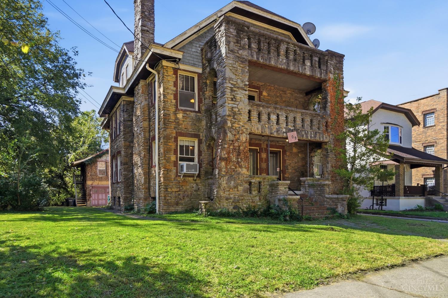 409 Probasco Street, Cincinnati, OH 45220 — photo 2