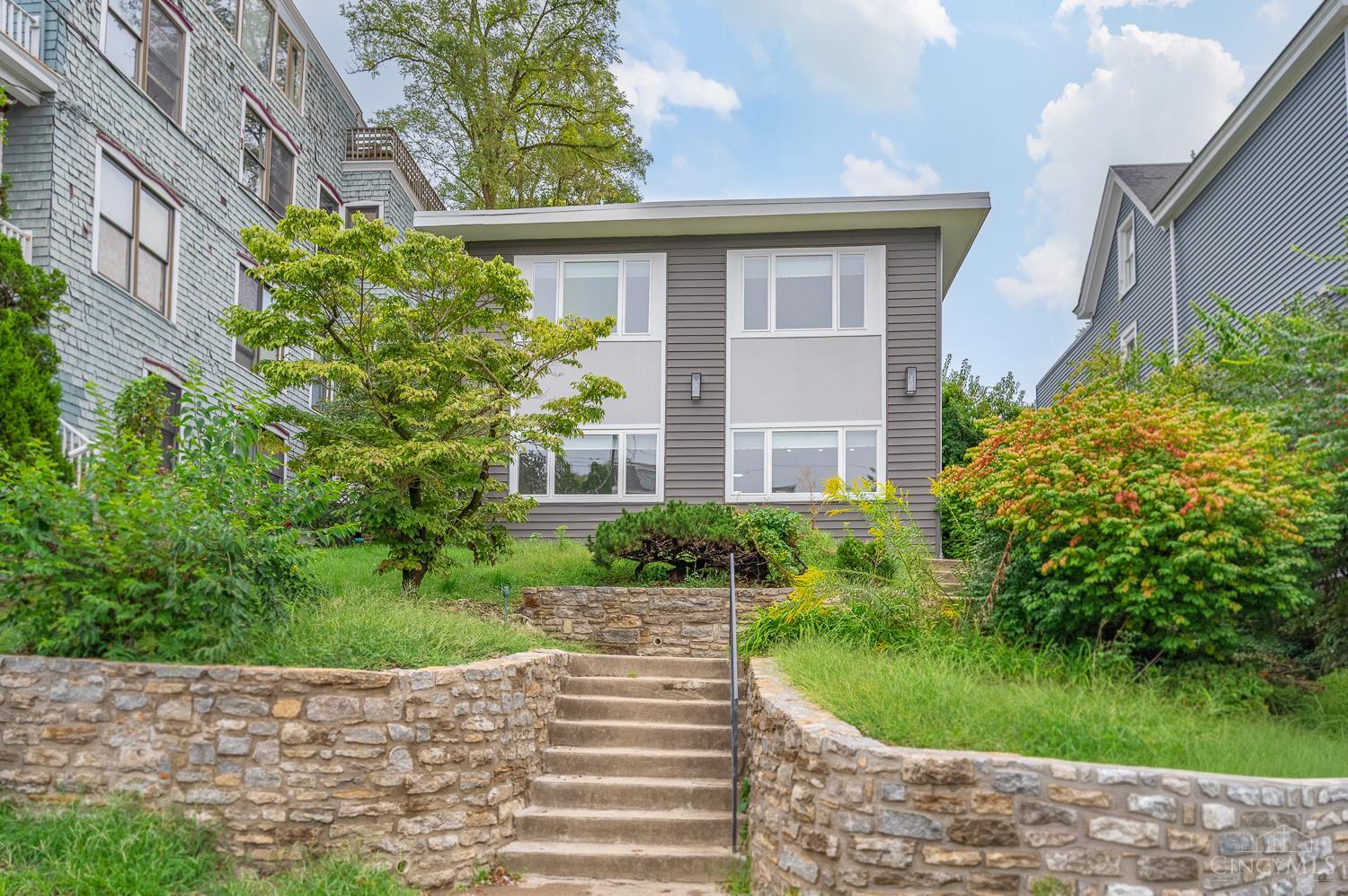 418 Torrence Court — photo