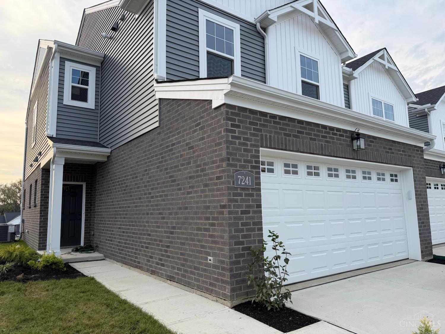 7241 Grandpoint Drive — photo